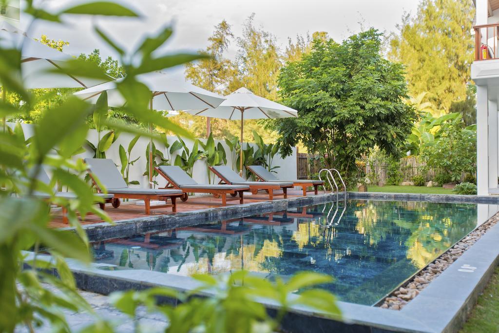 Vina Beach Pool Villas Hoi An Bagian luar foto